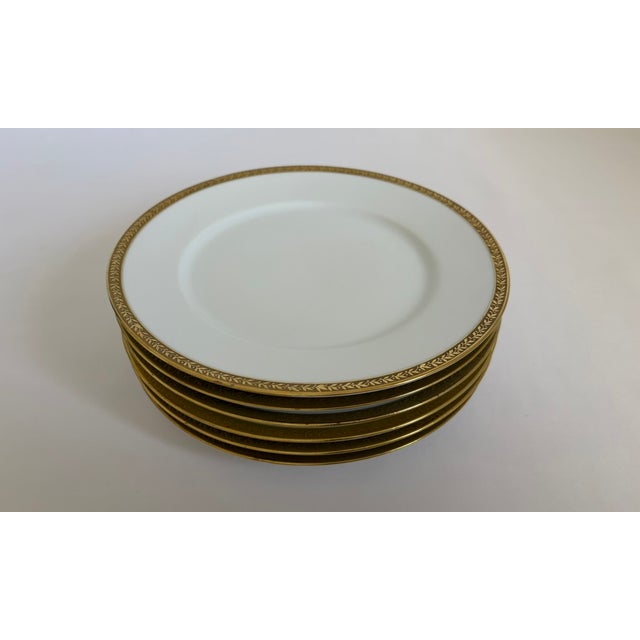 1920s Royal Bayreuth Gold-Encrusted Porcelain Dinner Service for Six For Sale - Image 12 of 16