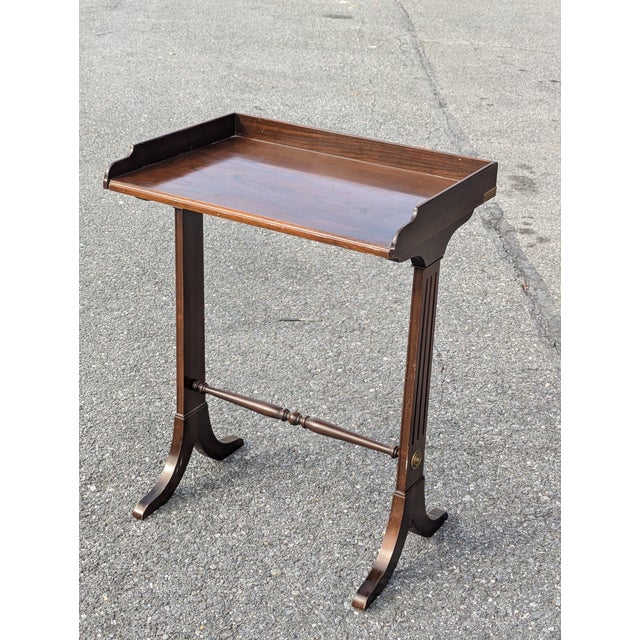 Wood Vintage Ethan Allen 20th Century Vintage French Mahogany Occasional Side Table For Sale - Image 7 of 10