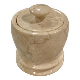 Example of Alexa Hampton Decor
