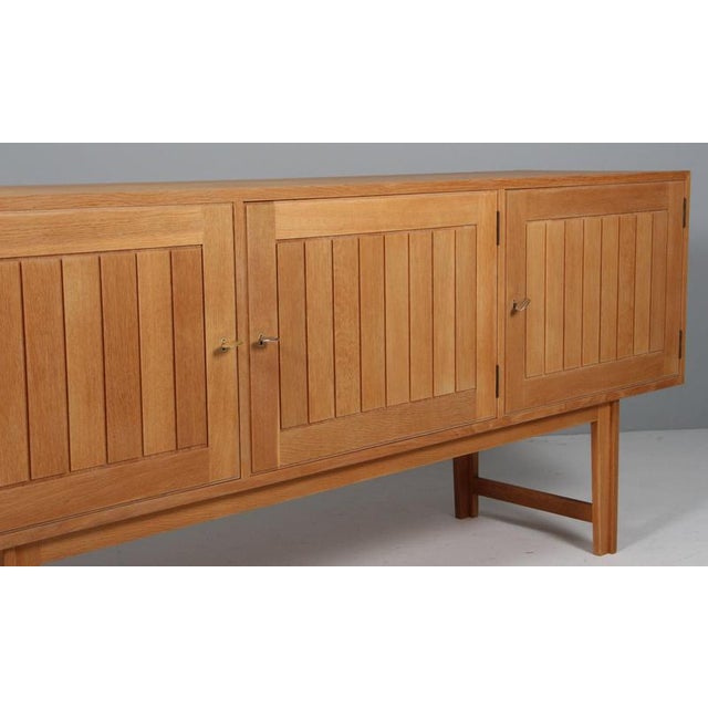 Vintage Danish Sideboard in Oak by Arne Vodder, 1960s For Sale - Image 6 of 10