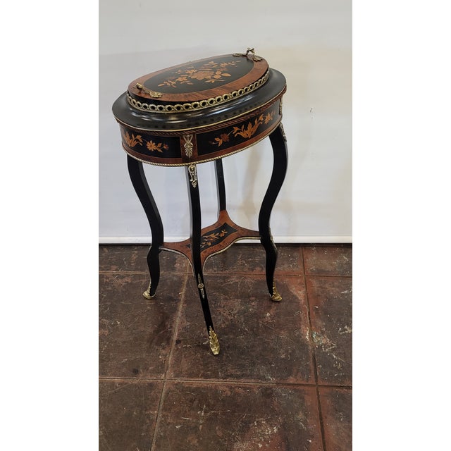 French Empire Marquetry Planter Napoleon III Period 19th Century Thuja and Ebonized Wood Inlaid For Sale - Image 10 of 10