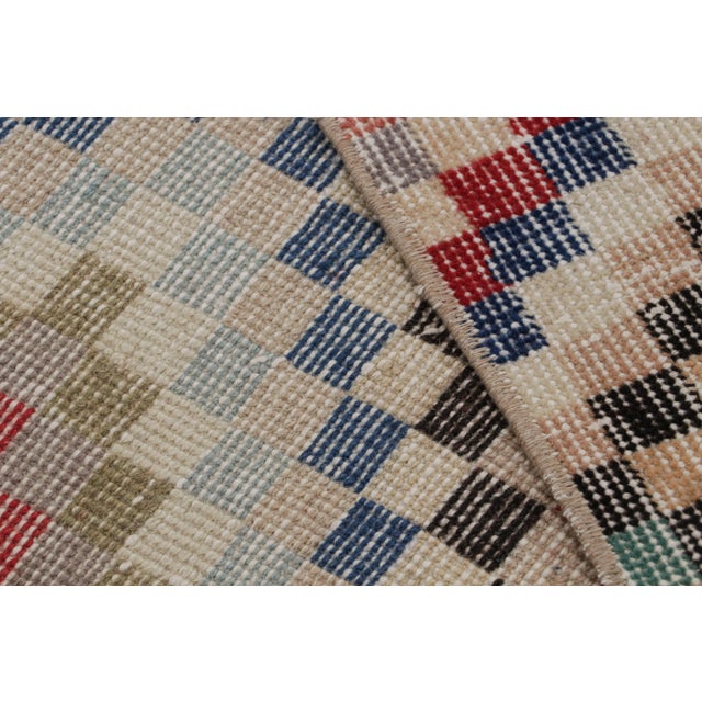 Textile Vintage Zeki Müren Runner Rug, With Geometric Patterns, From Rug & Kilim For Sale - Image 7 of 7