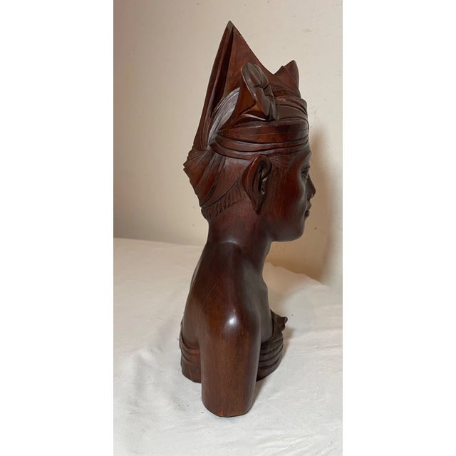 1940s Antique Carved Balinese Indonesian Bali Woman Lady Bust Wood Carving Sculpture For Sale - Image 5 of 12