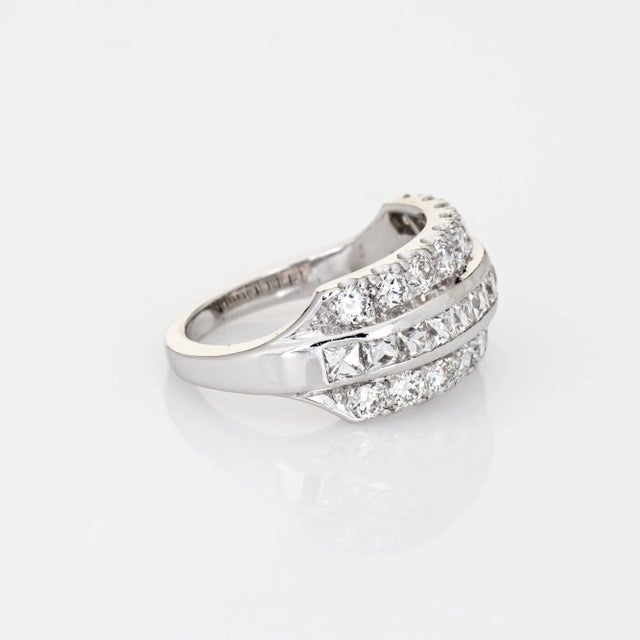 Contemporary 2ct French Cut Diamond Ring Vintage Platinum Band Sz 5.5 Estate Fine Jewelry For Sale - Image 3 of 7