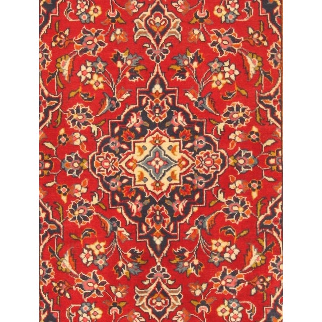 Middle Eastern Rug in Wool For Sale - Image 5 of 10