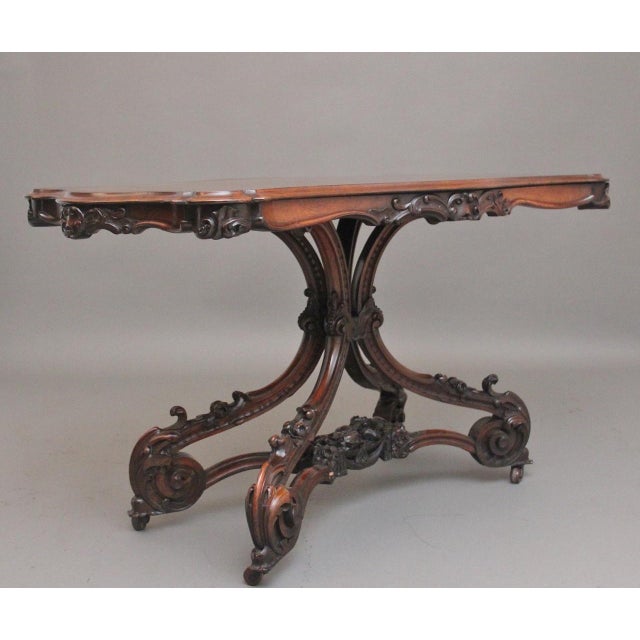 19th Century Rosewood Centre Table, 1860s For Sale - Image 10 of 14