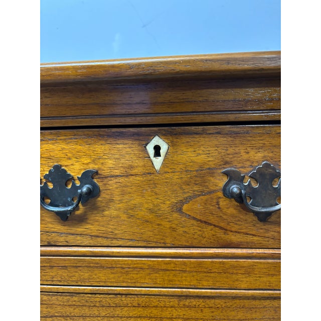 Vintage English Georgian Style Sideboard For Sale In Naples, FL - Image 6 of 11