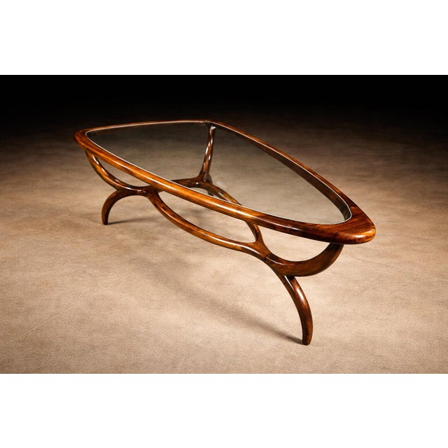 Wood “Egg” Coffee Table in Caviuna Wood & Glass by Giuseppe Scapinelli, Brazil, 1950s For Sale - Image 7 of 15