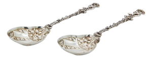 Souvenir Spoons in Silver with Embossed Putti Figures and Floral Motifs, Set of 2