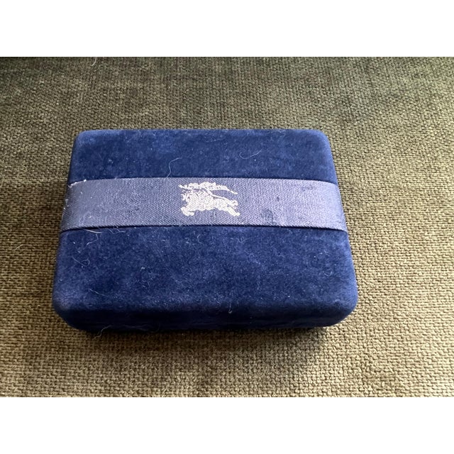 Vintage Burberry Gold Plate & Red Lacquer Cufflinks & Tie Clip "Circa 1970s" For Sale - Image 14 of 18