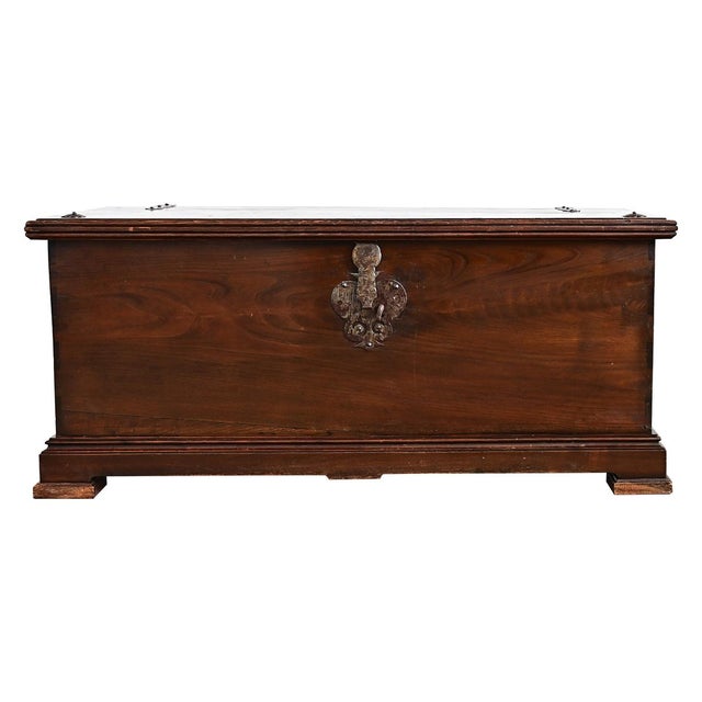 English English 19th Century or Earlier Mahogany Blanket Chest For Sale - Image 3 of 11