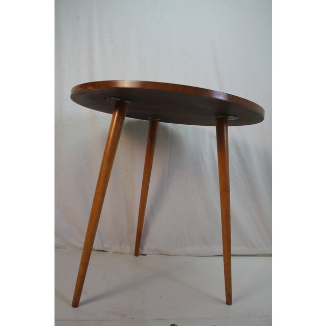 Mid-Century American Modern Maple Center Table Bookmatch Finish For Sale - Image 9 of 10