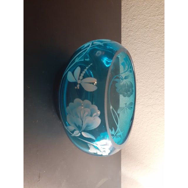 1960s 1960s Fenton Hand-Painted Blue Teal Rose Bowl For Sale - Image 5 of 10