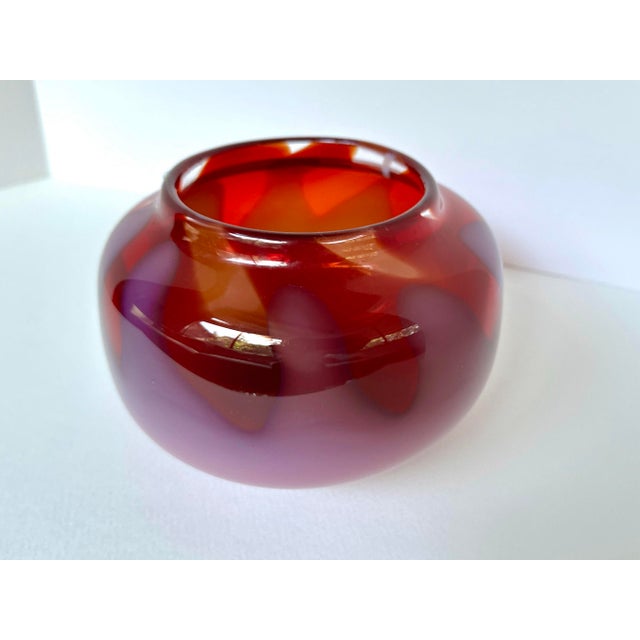 Contemporary 1980s Hand-Blown Ruby Ombre Glass Vase For Sale - Image 3 of 9