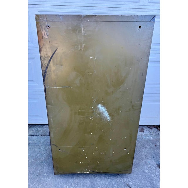 Early 20th Century Yawman & Erbe Industrial 5 Drawer Steel Filing Cabinet in Olive Green For Sale - Image 13 of 15