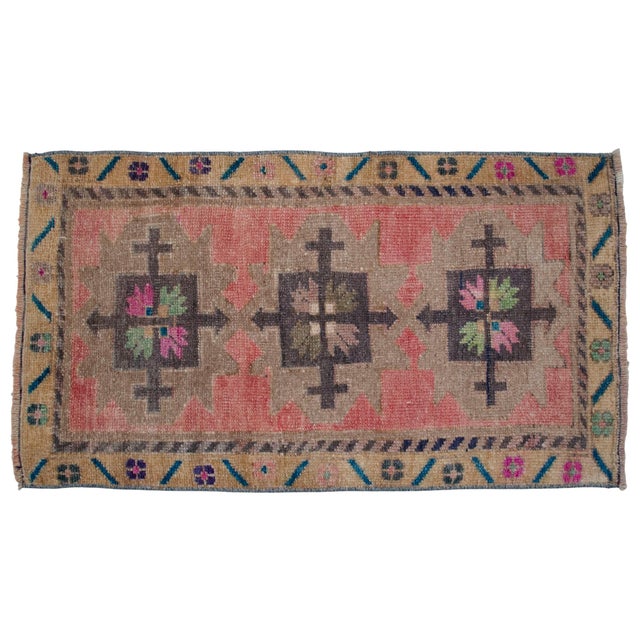 1970s 1970s HHand Knotted Small Turkish Rug Door Mat, Entryway Rug, Bath Mat, Kitchen Decor, - 18″ × 32″ For Sale - Image 5 of 13