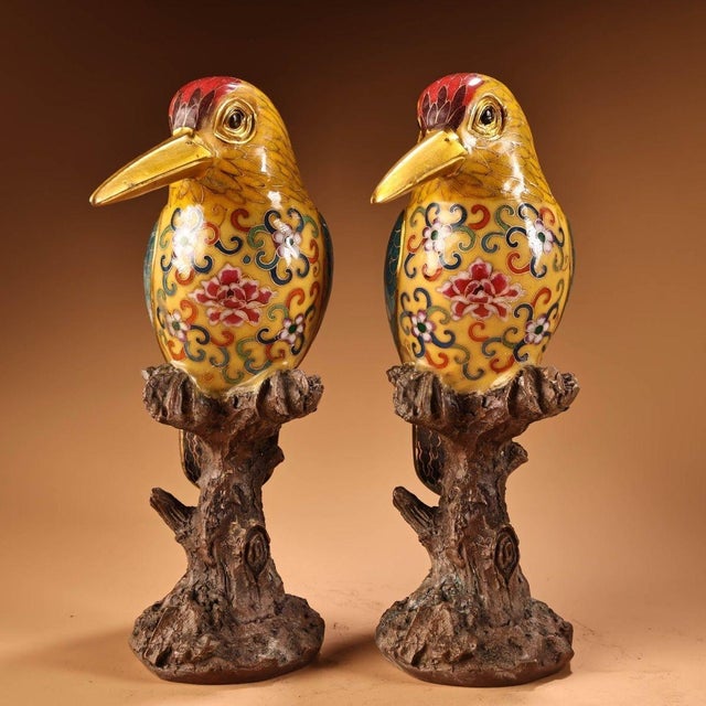 Pair of Vintage Cloisonne Enamel Woodpecker Figures – 10.2" Birds on Branches For Sale - Image 4 of 10