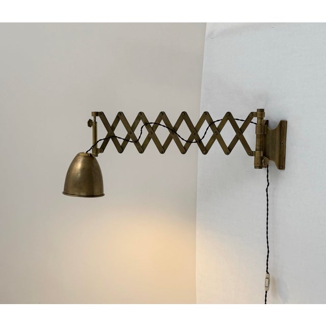 Vintage Compass Wall Lamp, 1950s, in Very Good conditions. Designed 1950 to 1959 European Plug (up to 250V).The wiring of...