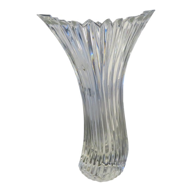 Late 20th Century Mikasa Crystal Diamond Fire 8.25” Flower Vase Curved Stem Art Deco Style Japan For Sale