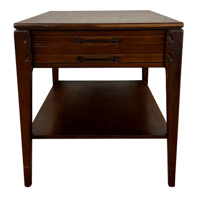 Mid Century Modern End Table With One Drawer by Mersman For Sale