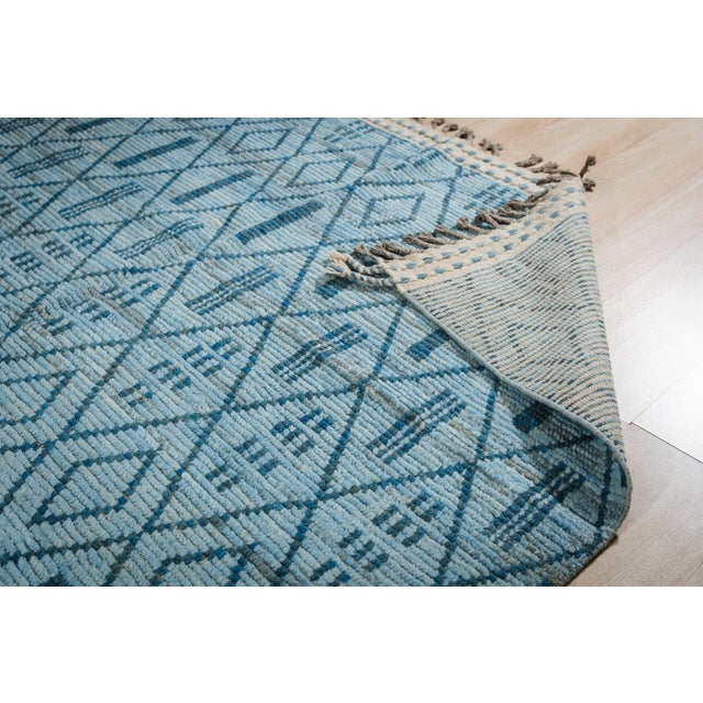 2020s 6x9 Stylish Marrakech Blue Tribal Geometric Modern Hand-Knotted Wool Carpet Rug For Sale - Image 5 of 7