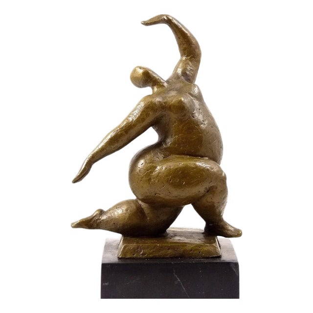Squatting Nude Dancer Sculpture, Bronze For Sale