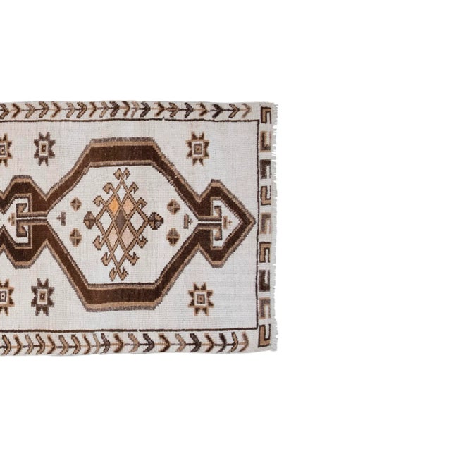 1970s Vintage Turkish Geometric Hand-Knotted Runner 3'10" X 12'1" For Sale - Image 5 of 12