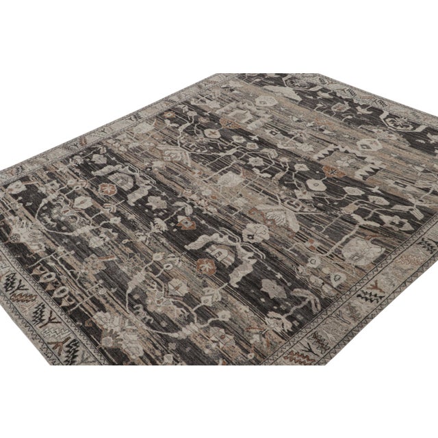 Hand-knotted in wool and silk, this 9x12 rug is a new release from the Modern Classics Collection by Rug & Kilim. Its...