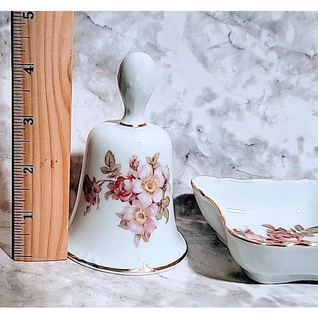 Beautiful floral motif with gold trim accent on both pieces. Perfect for a vanity or desk top.