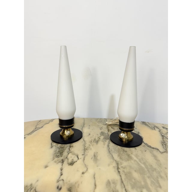 Mid-Century Modern Italian Bedside Lamps in the style of Stilnovo, 1950, Set of 2 For Sale - Image 3 of 15