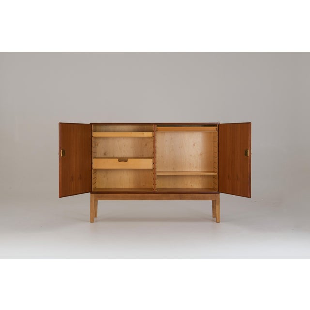 Model 232 cabinet designed in 1951 by børge mogensen and manufactured by c.m. Madsen, denmark. Later in 1964, model a232...