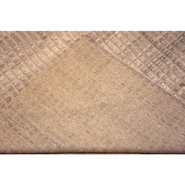 Early 21st Century Nazmiyal Collection Large Contemporary Area Rug For Sale - Image 5 of 5