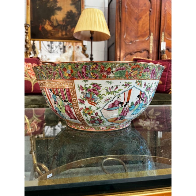 19th Century Large 19th Century Chinese Export Rose Medallion Punch Bowl For Sale - Image 5 of 5