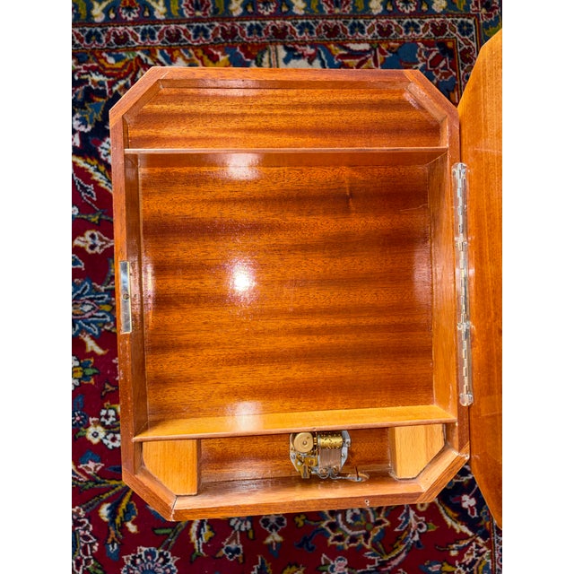1970s Italian Precious Woods Marquetry Set of 3 Nesting Tables With a Music Box in the Smallest Table For Sale - Image 5 of 8