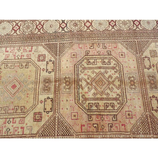 Galerie Shabab Collection Mid-20th Century Turkish Sivas Rug For Sale In New York - Image 6 of 8