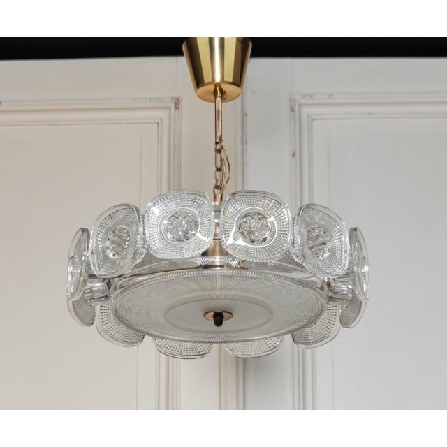Glass Veneta Chandelier by Kjell Blomberg for Gullaskruf, Sweden, 1960s For Sale - Image 4 of 7