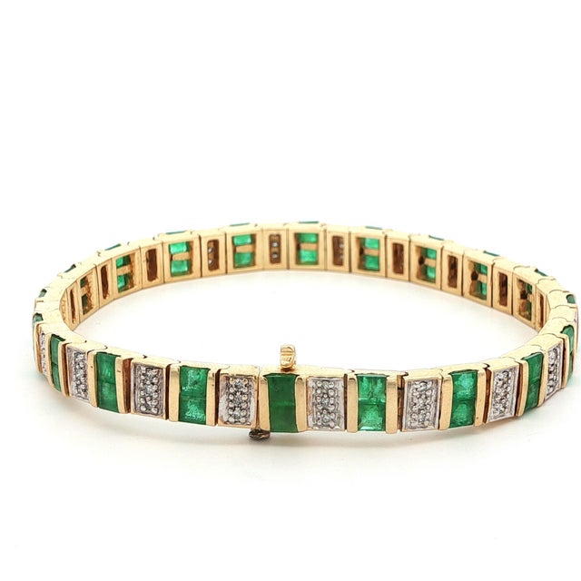 1980s 14k Yellow Gold Emerald & Diamond Bracelet For Sale - Image 9 of 10
