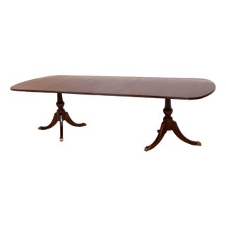 Duncan Phyfe Mahogany Pedestal Base Dining Room Table For Sale