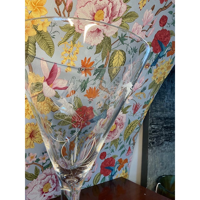 Mid 20th Century Etched Fairy Vase For Sale In Dallas - Image 6 of 7