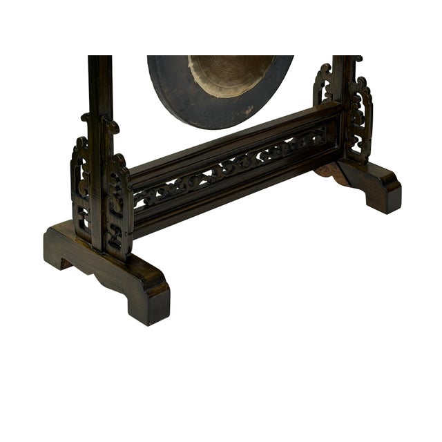 Chinese Distressed Brown Cloud Scroll Wood Gong Display Rack For Sale - Image 9 of 10