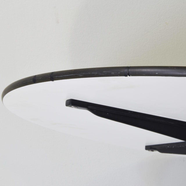 Black Contract Round Table by Charles and Ray Eames for Vitra, 1980s For Sale - Image 8 of 9
