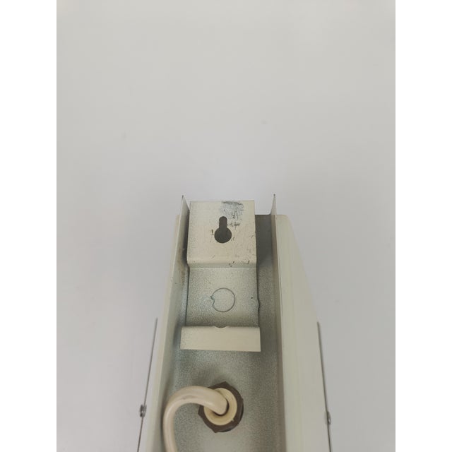 Cream Cubist Wall Lamp, 1960s For Sale - Image 8 of 9