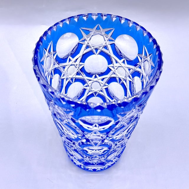 Blue Art Deco Blue Cut-to-Clear Crystal Constellation Vase by Steven & Williams, 1930s For Sale - Image 8 of 18