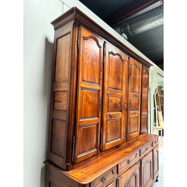 Louis XV Two-Part Walnut Buffet, 18th Century For Sale - Image 9 of 12