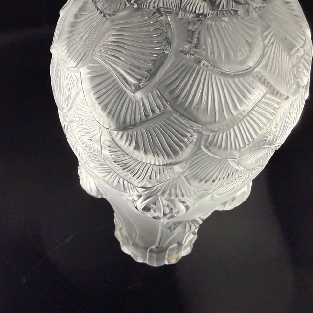 1970s Vintage Lalique "Giverny" Crystal Vase 11" Signed Excellent - Retired For Sale - Image 5 of 9
