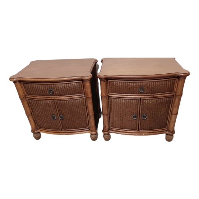 1980s Nightstand Pelican Ridge Style One Drawer and 2 Doors Set of 2 For Sale