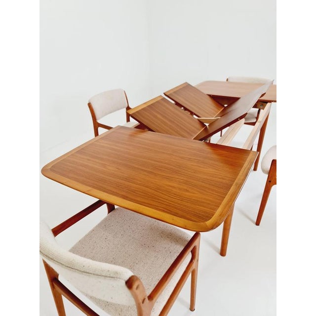Mid 20th Century German Teak and Walnut Dining Table from Lübke, 1960s For Sale - Image 5 of 18