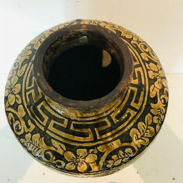 Covered Vase in Cracked Earthenware with Chinese Decor, 1800s For Sale - Image 6 of 11