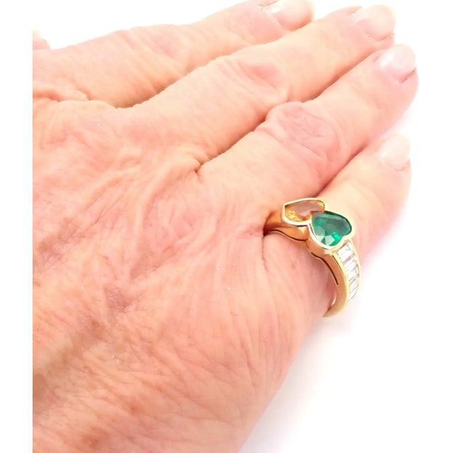 Van Cleef & Arpels Van Cleef & Arpels 18k Gold Diamond Emerald Yellow Sapphire Ring Paper, size 6 For Sale - Image 4 of 12
