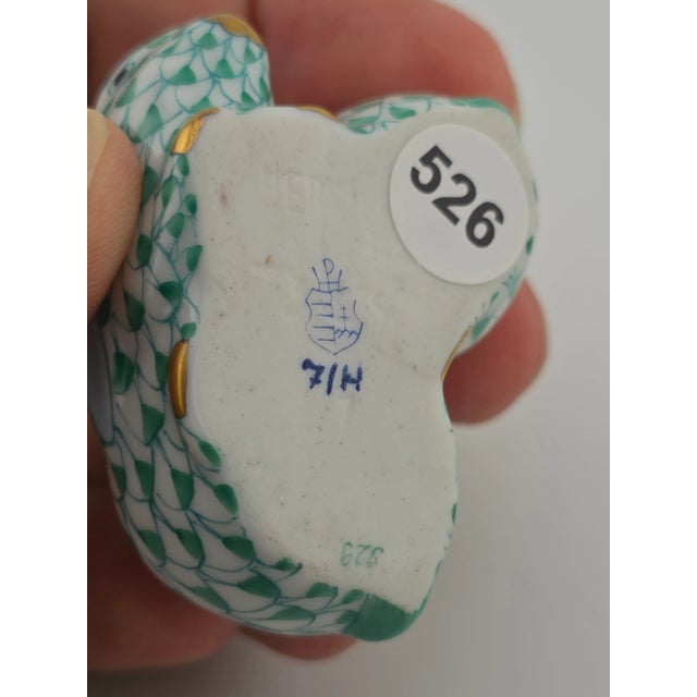 Rare Vintage Hungary Herend Pair Snuggling Bunny Rabbits Green Fishnet Figurine For Sale - Image 12 of 15